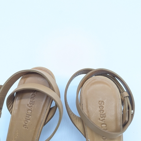 CHLOE See by Chloe Leather Strappy Pointed Toe Gold Kitted Heels - Picture 3 of 10